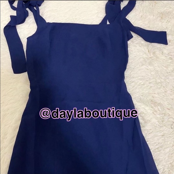 Reformation Twilight Dress Danube - Picture 9 of 9